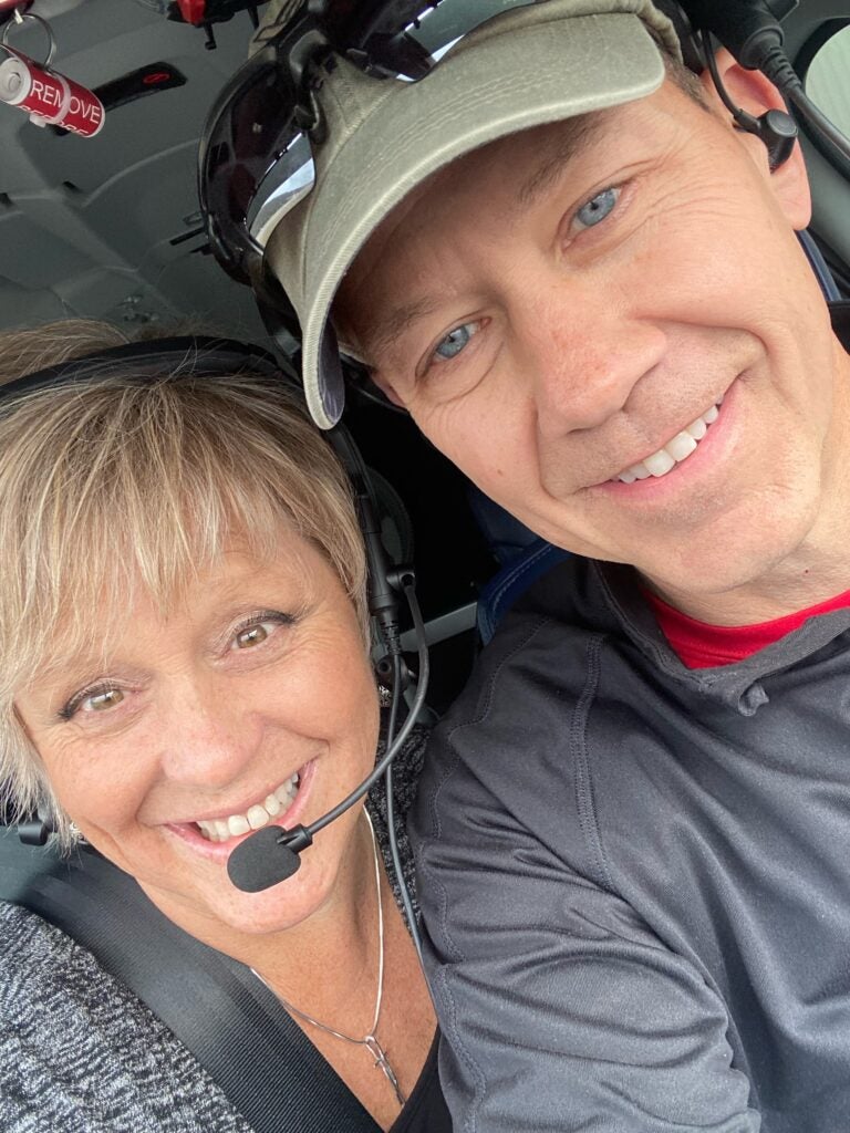 couple in vision jet