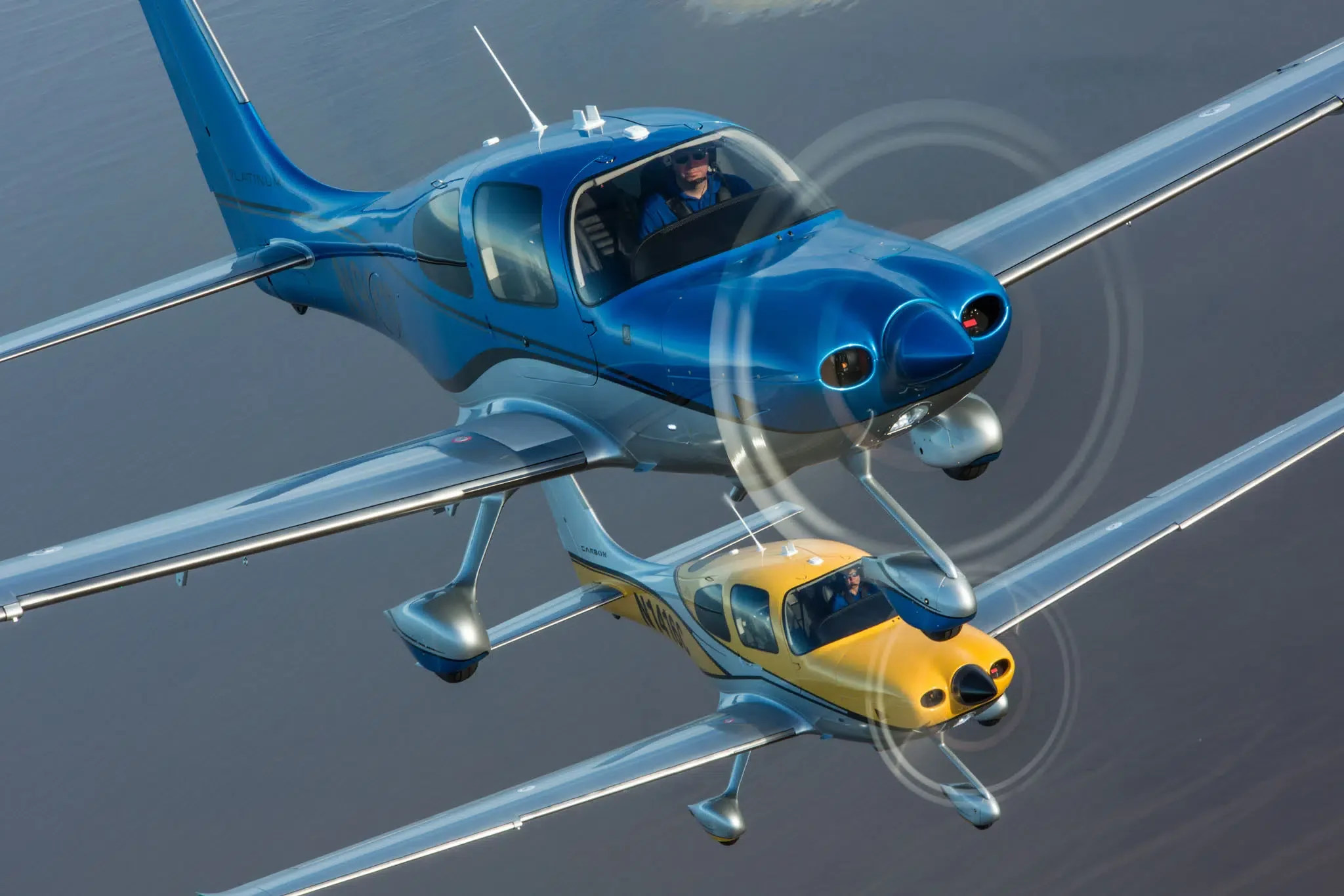 Cirrus Aircraft Unveils Enhanced 2016 SR Series