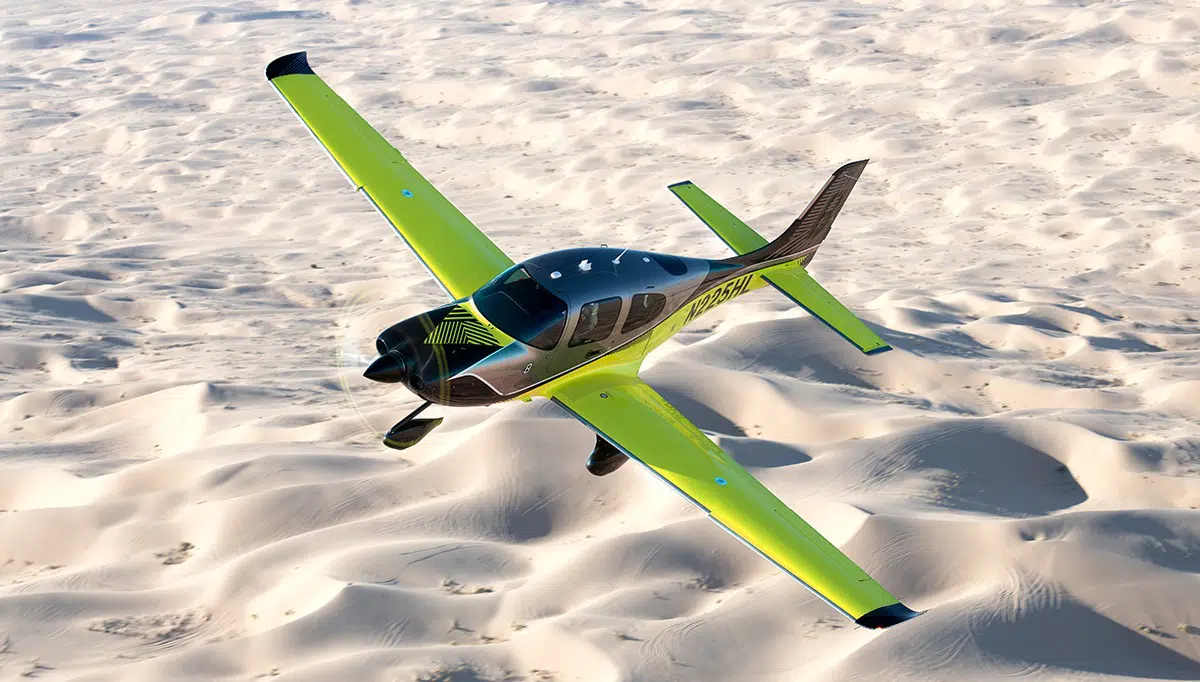 Cirrus Aircraft Launches Limited Edition to Commemorate 8,000th Delivery