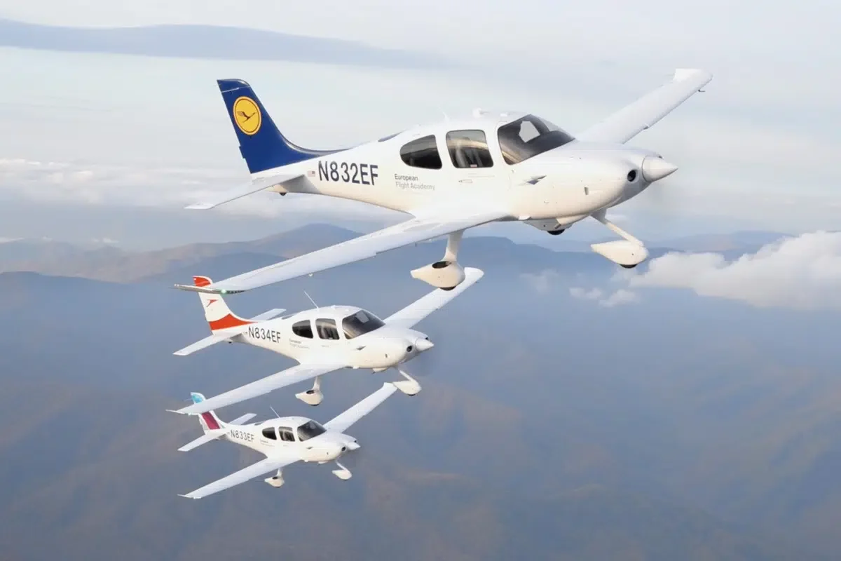 Flying Cirrus Aircraft to Train the Next Generation of Pilots